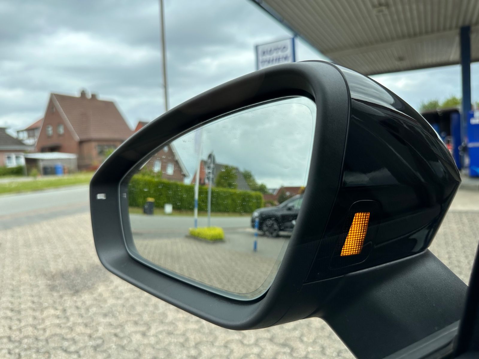 Fahrzeugabbildung SKODA Kodiaq 2.0 TDI 4x4 Selection AHK/7-Sitz/Navi/ACC