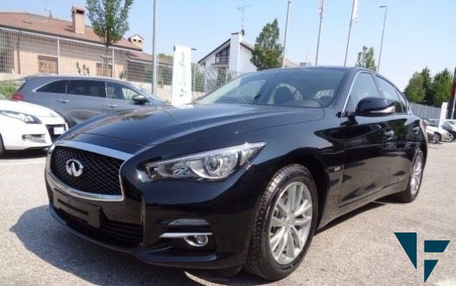 Infiniti INFINITI Q50 2.2 diesel AT Executive