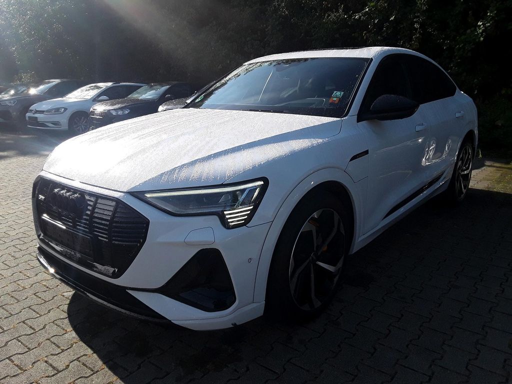 Image of Audi e-tron