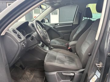 Volkswagen Tiguan - 10