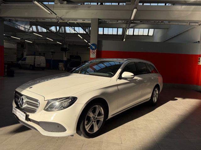 Mercedes-Benz Mercedes-benz E 220 d S.W. Auto Premium Plus