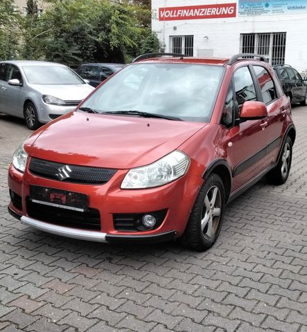 Suzuki SX4 Streetline Club  Automatikgetriebe Neue Tüv