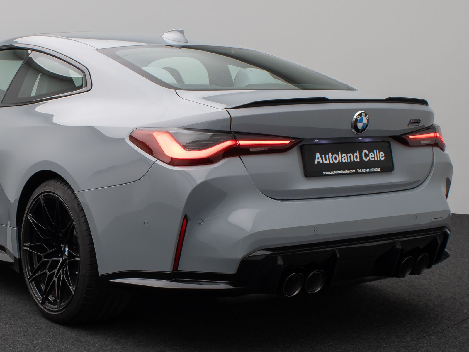 Fahrzeugabbildung BMW M4 xD Coupé Competition Kamera Glasdach HUD H/K