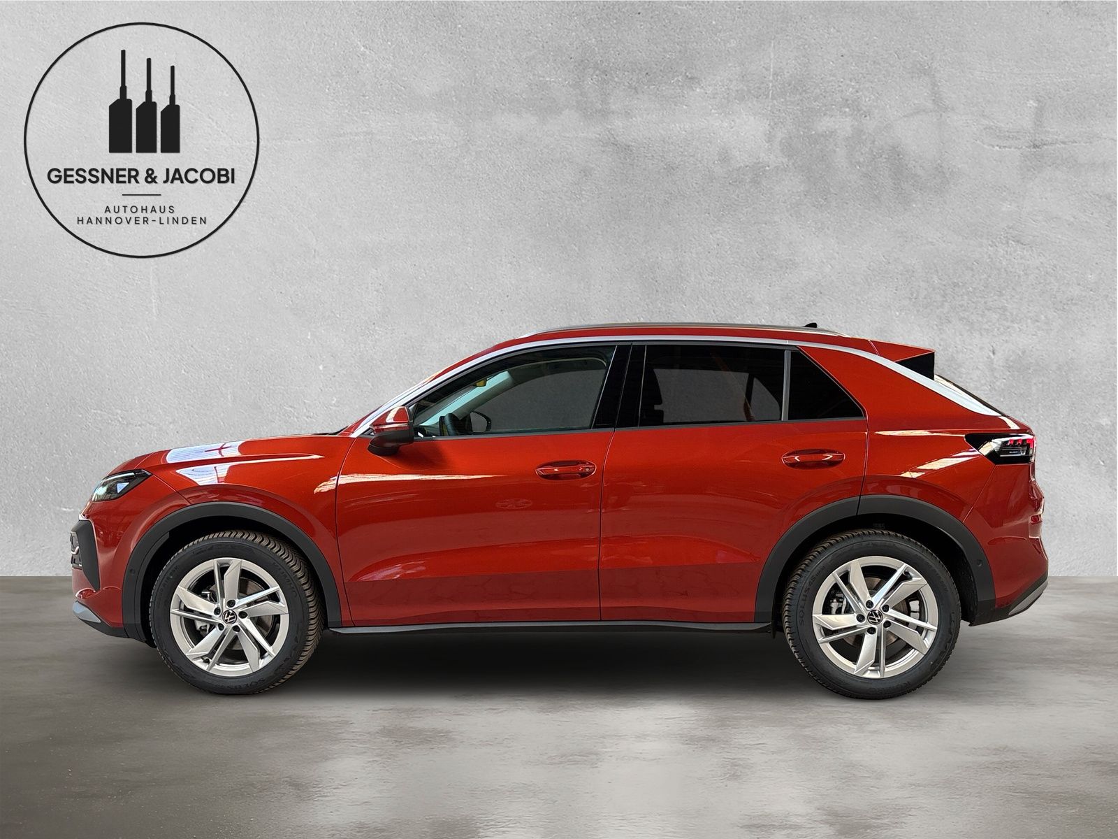 Fahrzeugabbildung Volkswagen T-Roc Life 1,5 eTSI 110kW 7-Gang DSG AHK