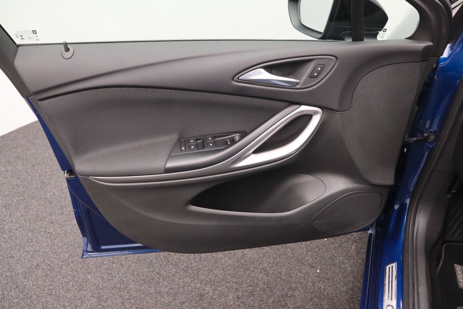 Fahrzeugabbildung Opel Astra K 1.5 Sports Tourer Opel 2020 NAVI LED AHK