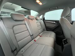 AUDI A4 LIM/ RENTNER/ NUR 34.000KM/ GARANTIE/ AUDI A4 LIM/ RENTNER/ NUR 34.000KM/ GARANTIE/