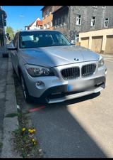 BMW X1sDrive18i - BMW iX1 von privat