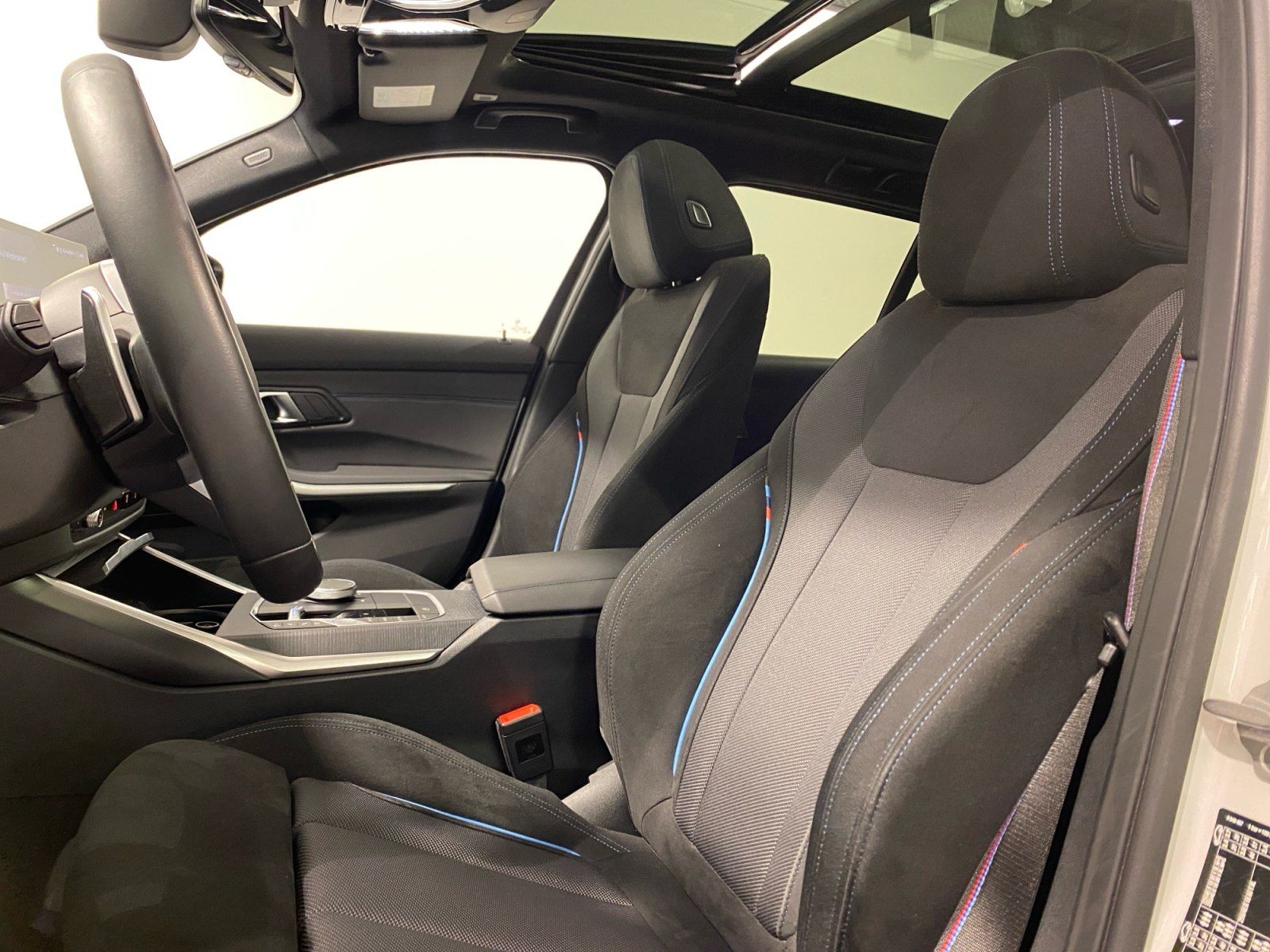 BMW 330 - Bild 6