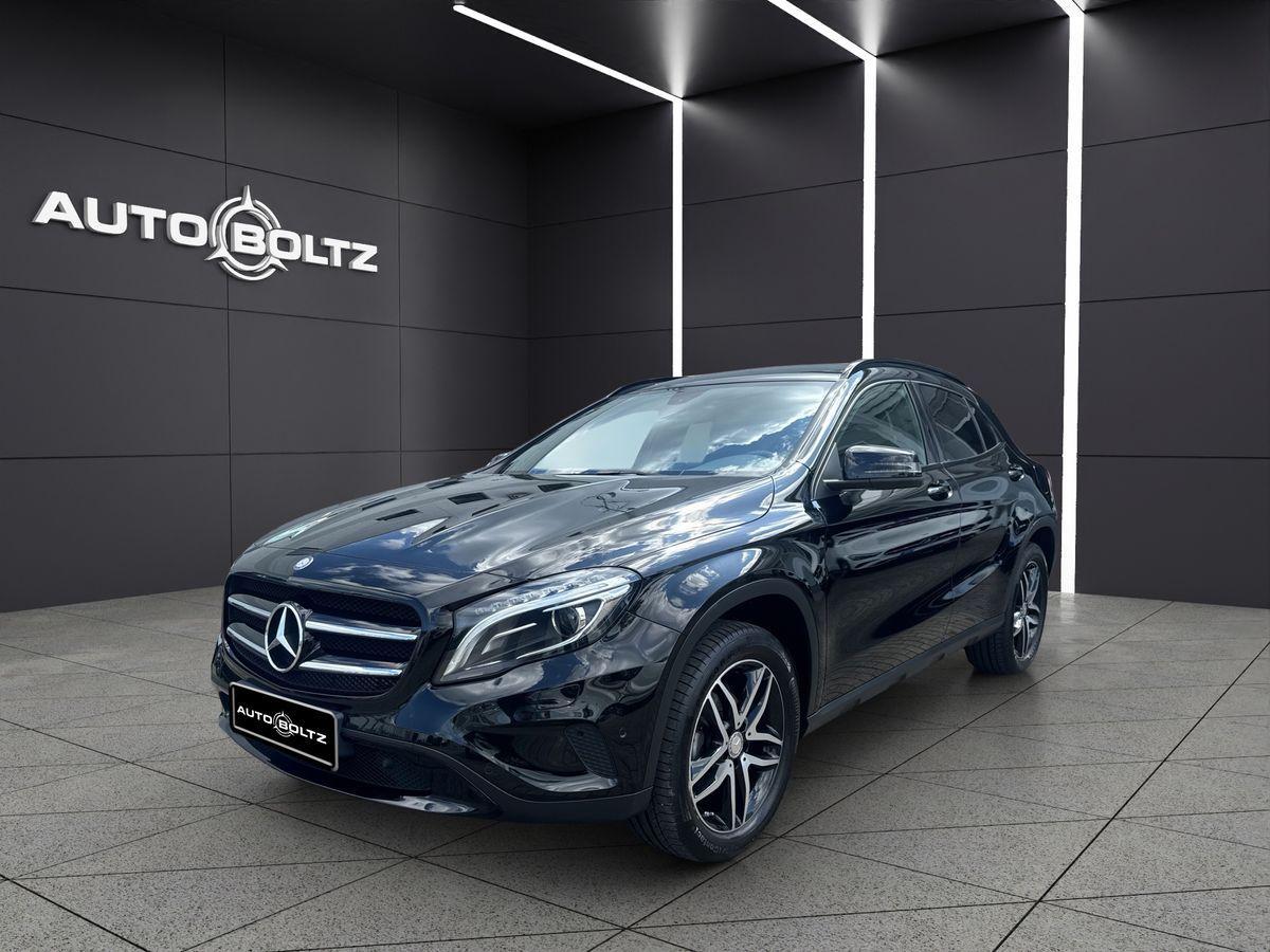 Mercedes-Benz GLA 200 Urban Navi Night.P. Klima BiXenon
