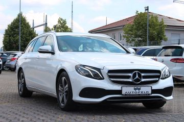Mercedes E 200 - 3