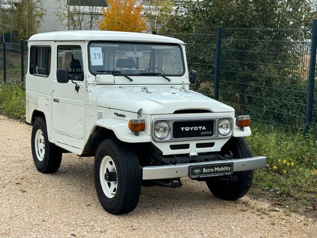 Toyota Land Cruiser BJ40