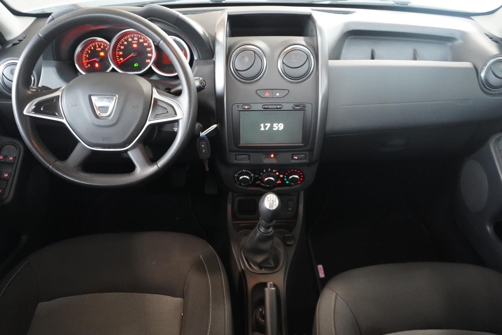 Dacia Duster II 1.6 SCe Navi Tempomat Sitzheizung DAB