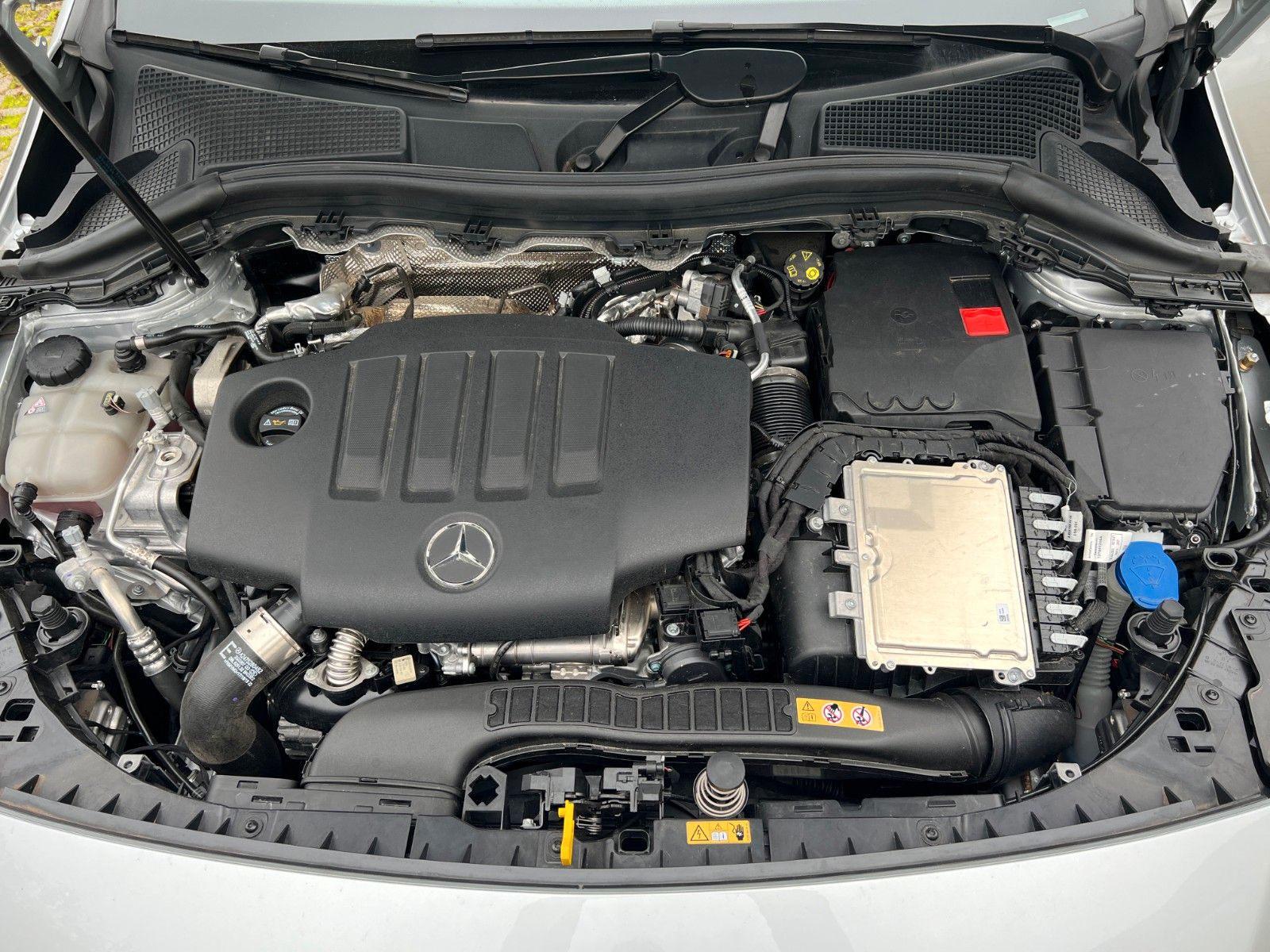 Fahrzeugabbildung Mercedes-Benz B 200+PROGRESSIVE+SH+PARKPAKET+BREMSASSISTENT+++