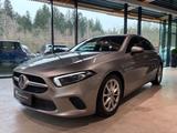 Mercedes-Benz A 220+DISTRONIC+WIDESCREEN+MULTIBEAM+PROGR+MBUX - silberne Mercedes-Benz A 220