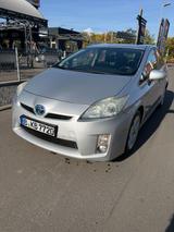 Toyota Prius 1.8-l-VVT-i - - gebrauchte Toyota Prius aus dem Jahr 2011