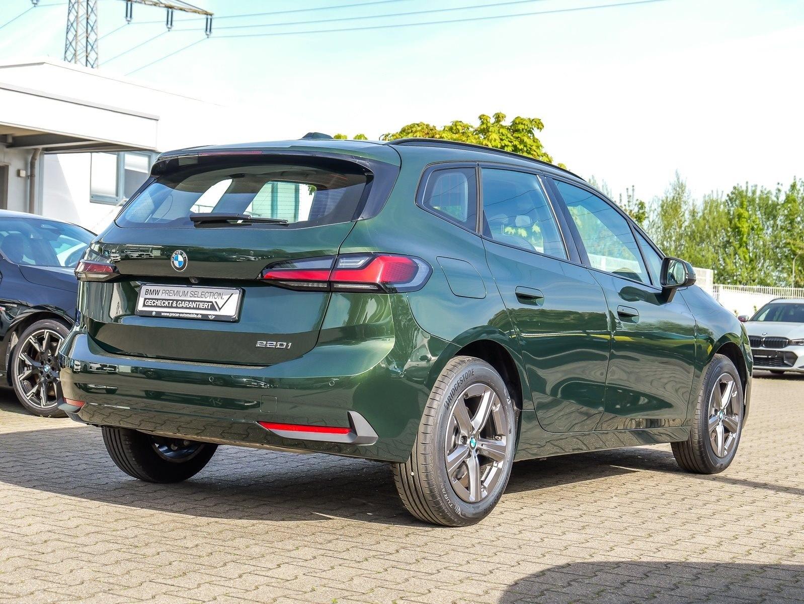 BMW 220i Active Tourer+AHK+HUD+KZG+Driving-Assistant