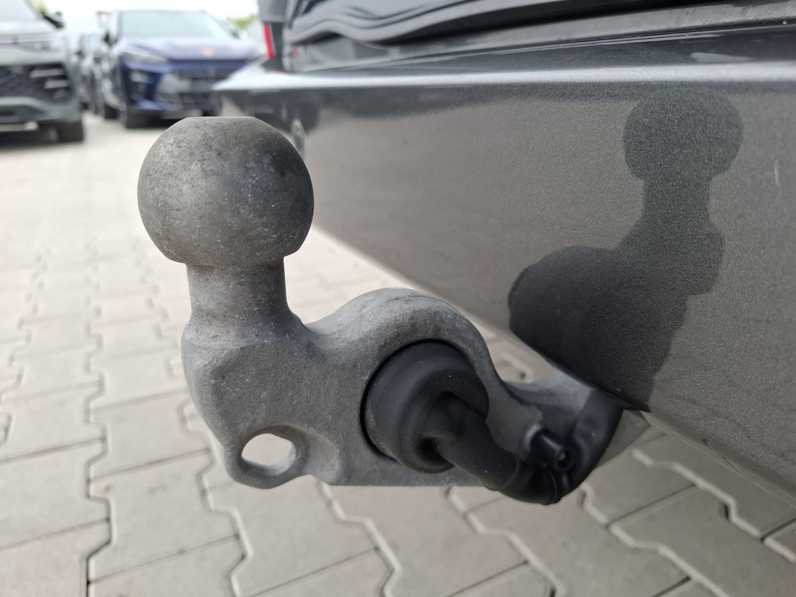 Fahrzeugabbildung Ford Tourneo Custom L1 Titanium X MATRIX*STANDH.*AHK