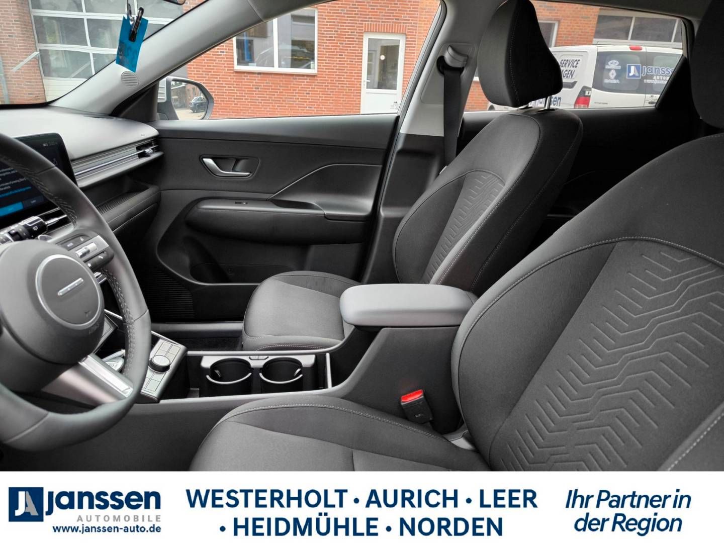 Fahrzeugabbildung Hyundai KONA SX2 HEV TREND Assistenz-Paket