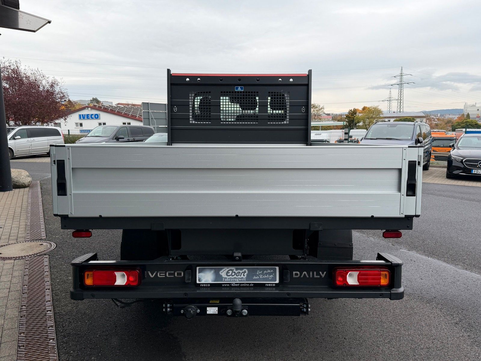 Fahrzeugabbildung Iveco Daily 35S16 Pritsche