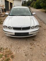 Jaguar X-Type #Winterauto - gebrauchte Jaguar X-Type aus dem Jahr 2004