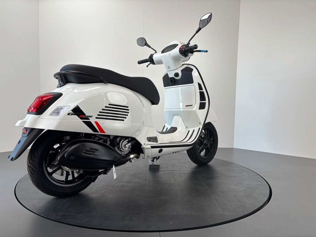 Fahrzeugabbildung Vespa GTS 310 FL SuperSport *NEUFAHRZEUG 2026*