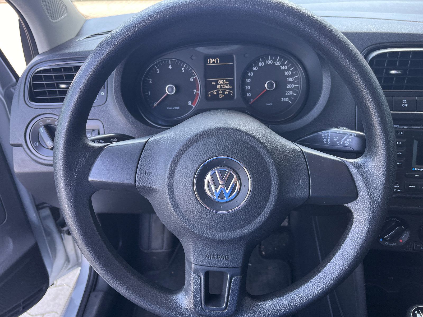 Fahrzeugabbildung Volkswagen Polo V Trendline