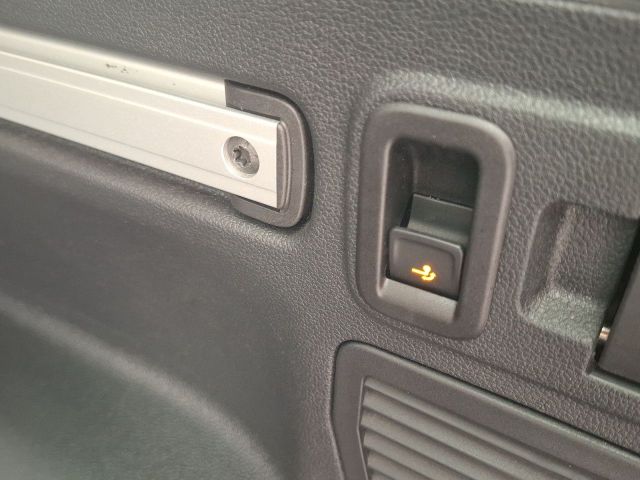 Touran 1.5 TSI Comf+1.Hand+Navi-Vorb.+AZV+Sitzh.