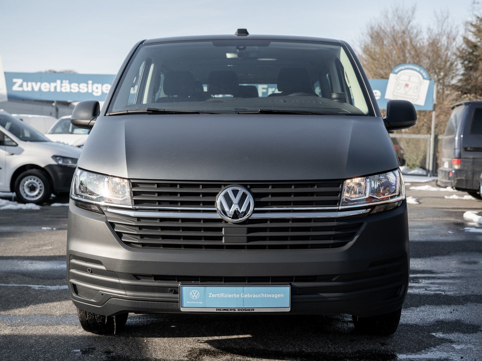 Volkswagen T6.1 Caravelle lang 9-SITZE LED+KLIMA+SHZ+PDC+GJ imagem 3