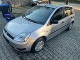 Ford Fiesta 1,4 16V Viva X Viva X - Ford Fiesta aus 2004: 1.4