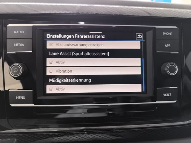 Fahrzeugabbildung Volkswagen Taigo 1.0 TSI DSG Life 1. HAND LED CLIMATR SITZH