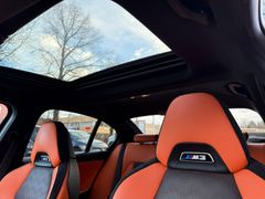 BMW M3 xDrive Competition/ H&K/ BICOLOR/ CARBON SEAT BMW M3 xDrive Competition/ H&K/ BICOLOR/ CARBON SEAT