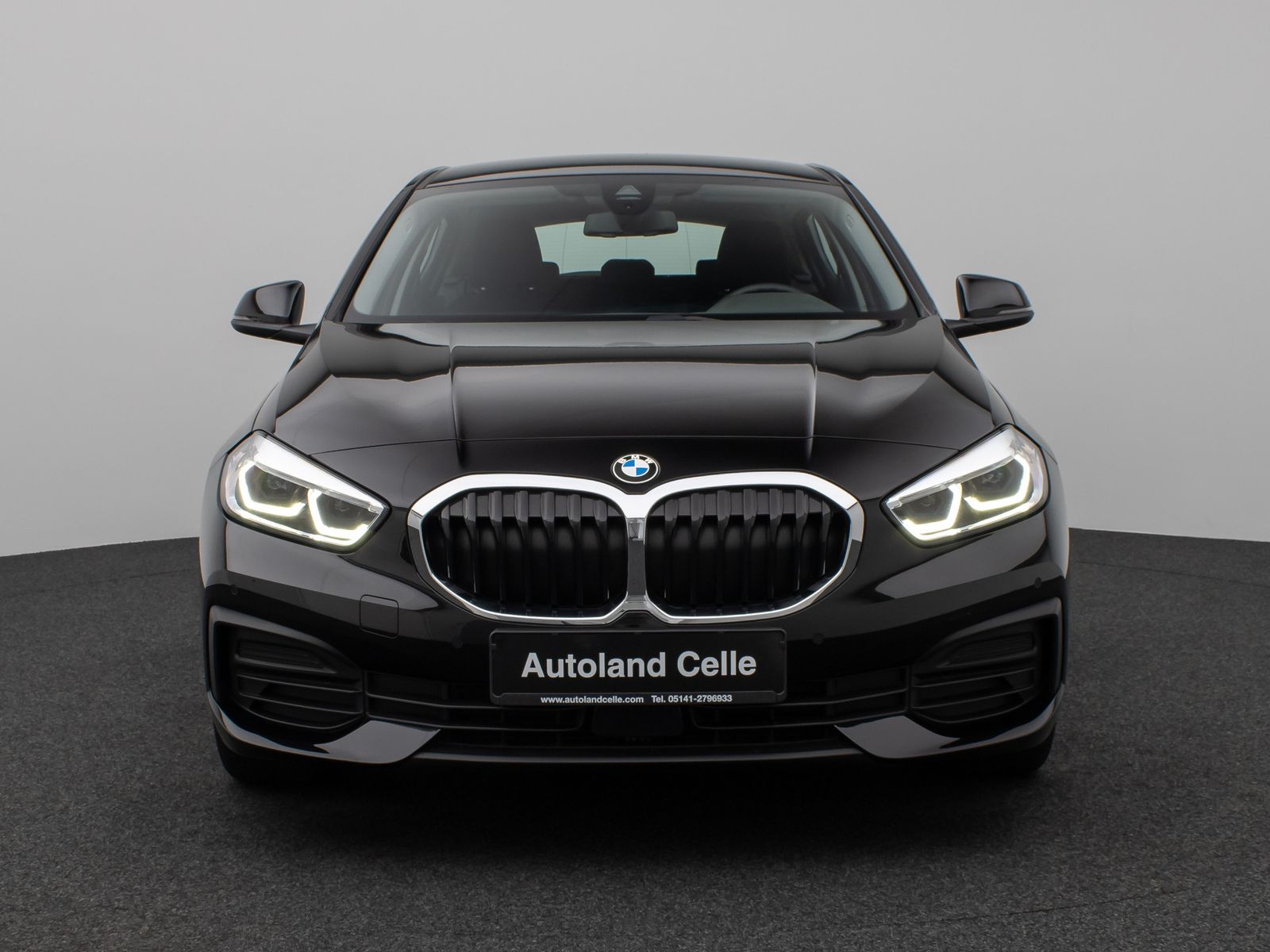 Fahrzeugabbildung BMW 118i PDC CockPitPro Alarm Geschwindigkeitsreg