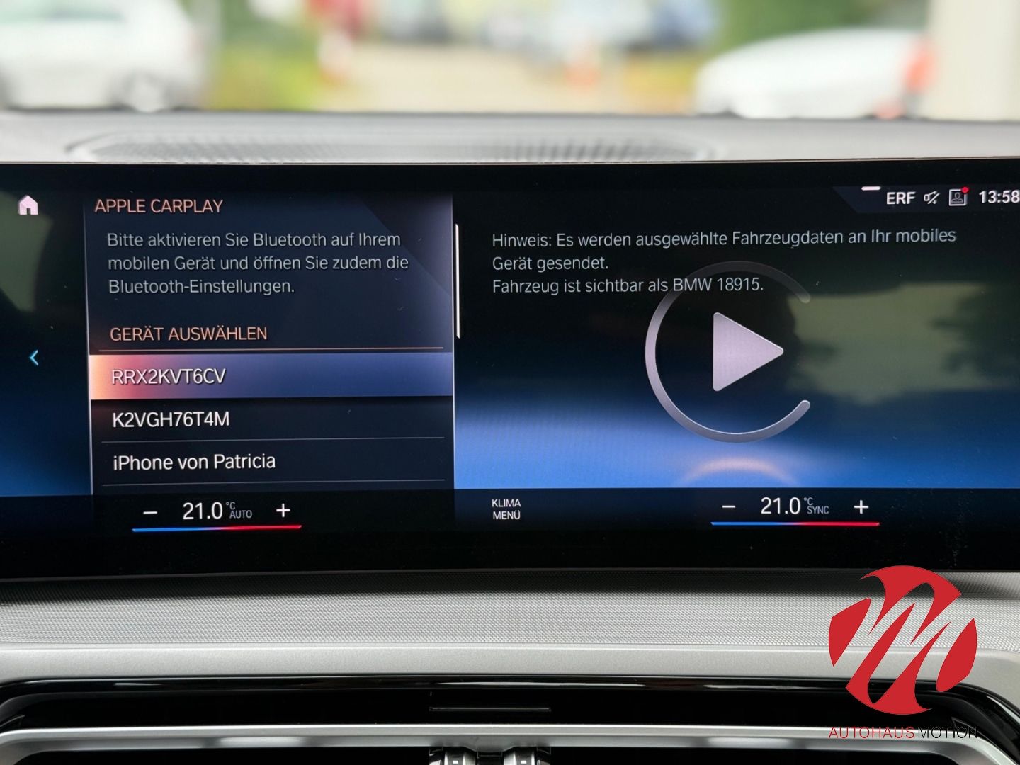 BMW 320 d Facelift Navi HUD GSD Laser LED Temp Parkl foto 21