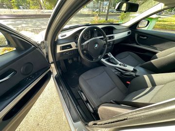 BMW 318 - 9