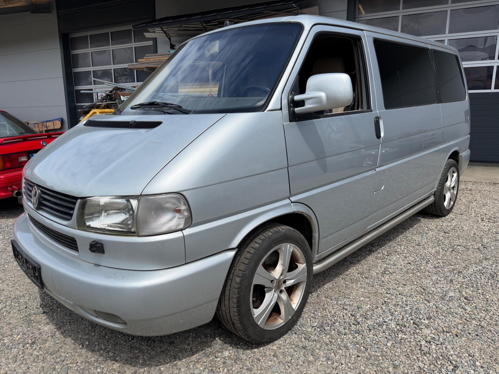 Volkswagen T4 Caravelle 2.5 TDI 111kW Highline