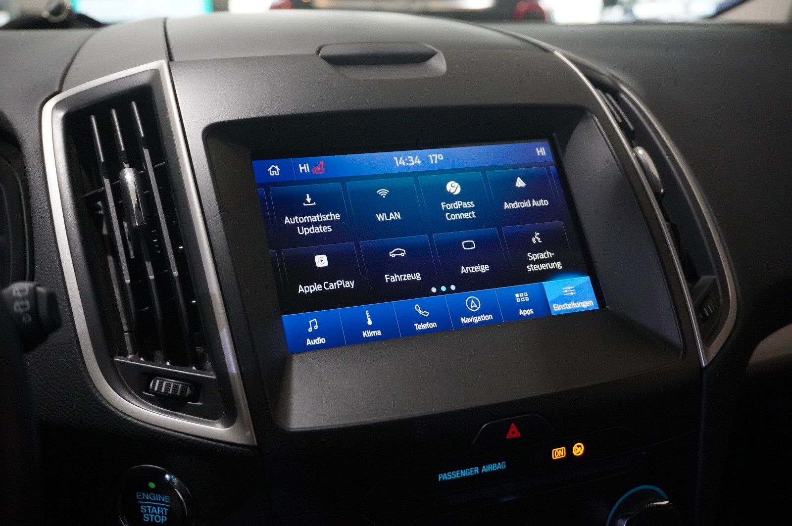 Fahrzeugabbildung Ford S-Max 2.0D TREND NAVI/LED/KAMERA/SHZ/SPORT/DAB+