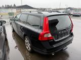 Volvo V70 2.5T Momentum Automatic - Volvo V70: 5t