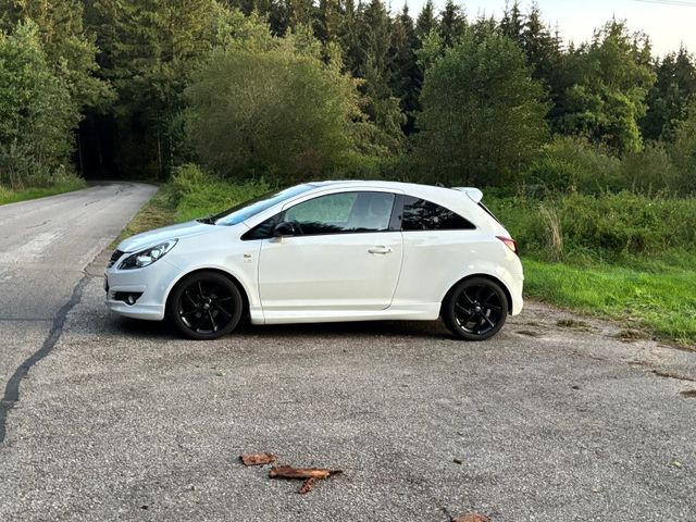 Opel Corsa Limited Edition OPC-Line 1,4Lit...