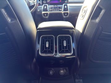 Kia Sorento 2.2D Platinum AWD DCT8 Glasdach 7 Sitzer