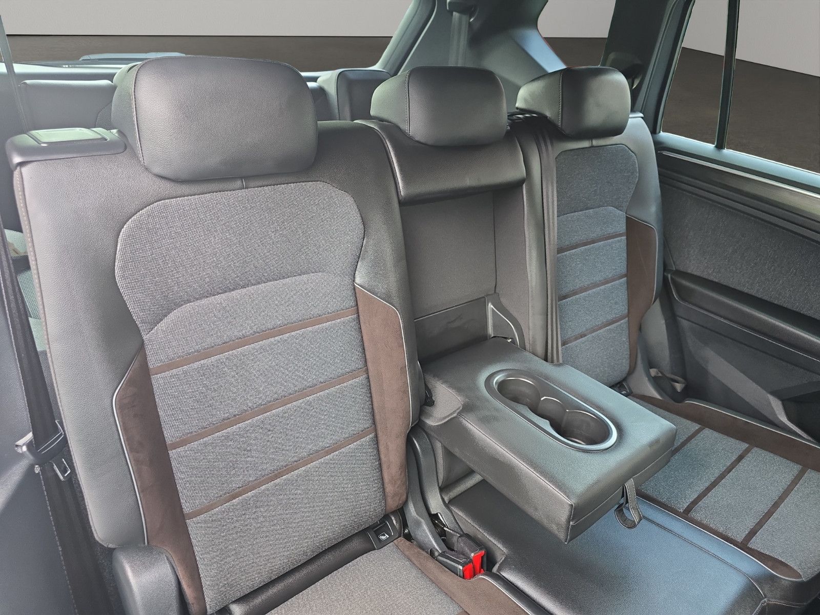 Fahrzeugabbildung SEAT Tarraco Xcellence 4Drive/7-Sitzer/360°