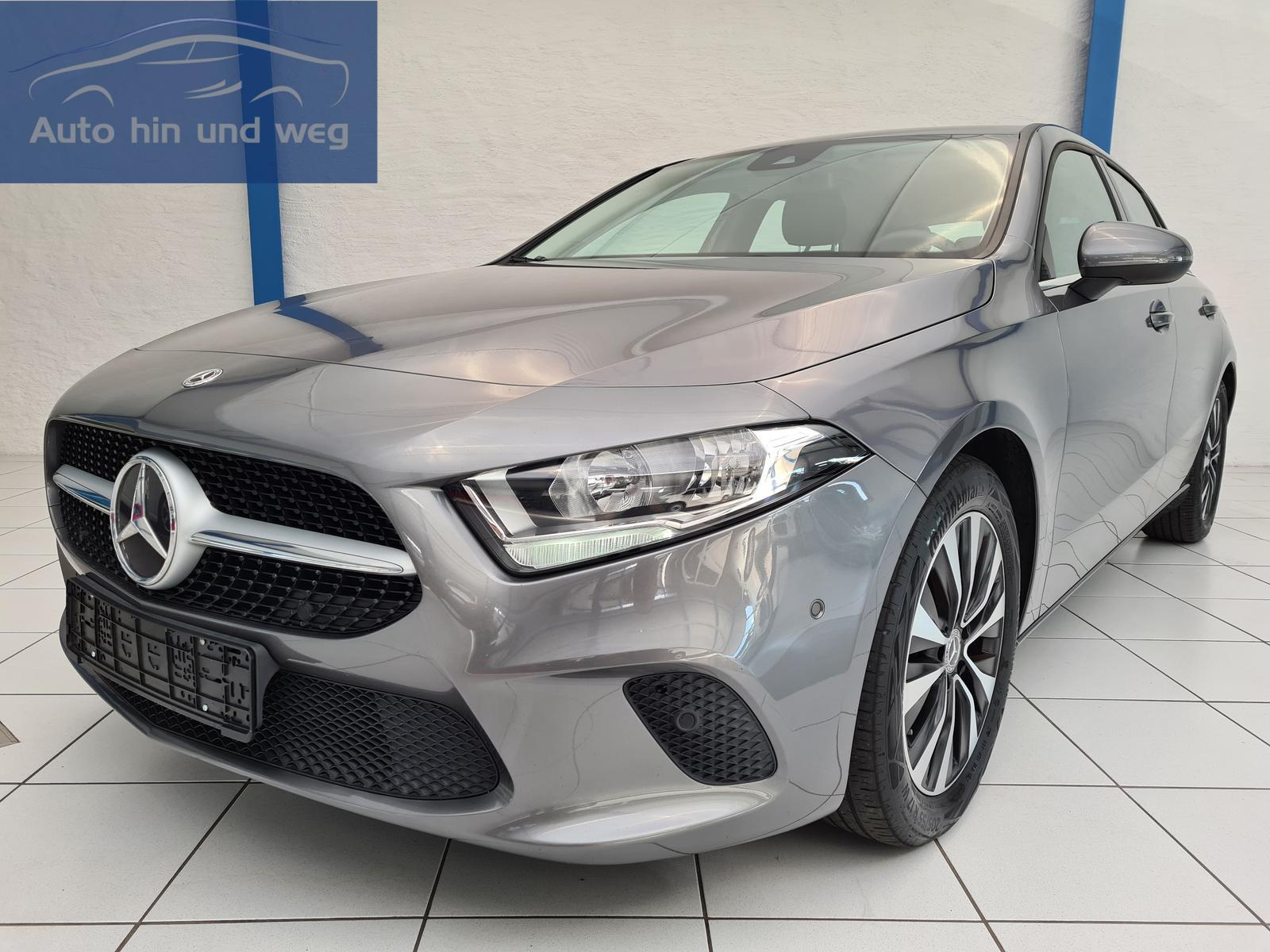 Mercedes-Benz A 220 d | SHZ | AHK | NAVI