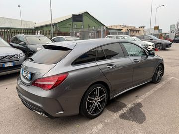 Mercedes CLA 200 - 4