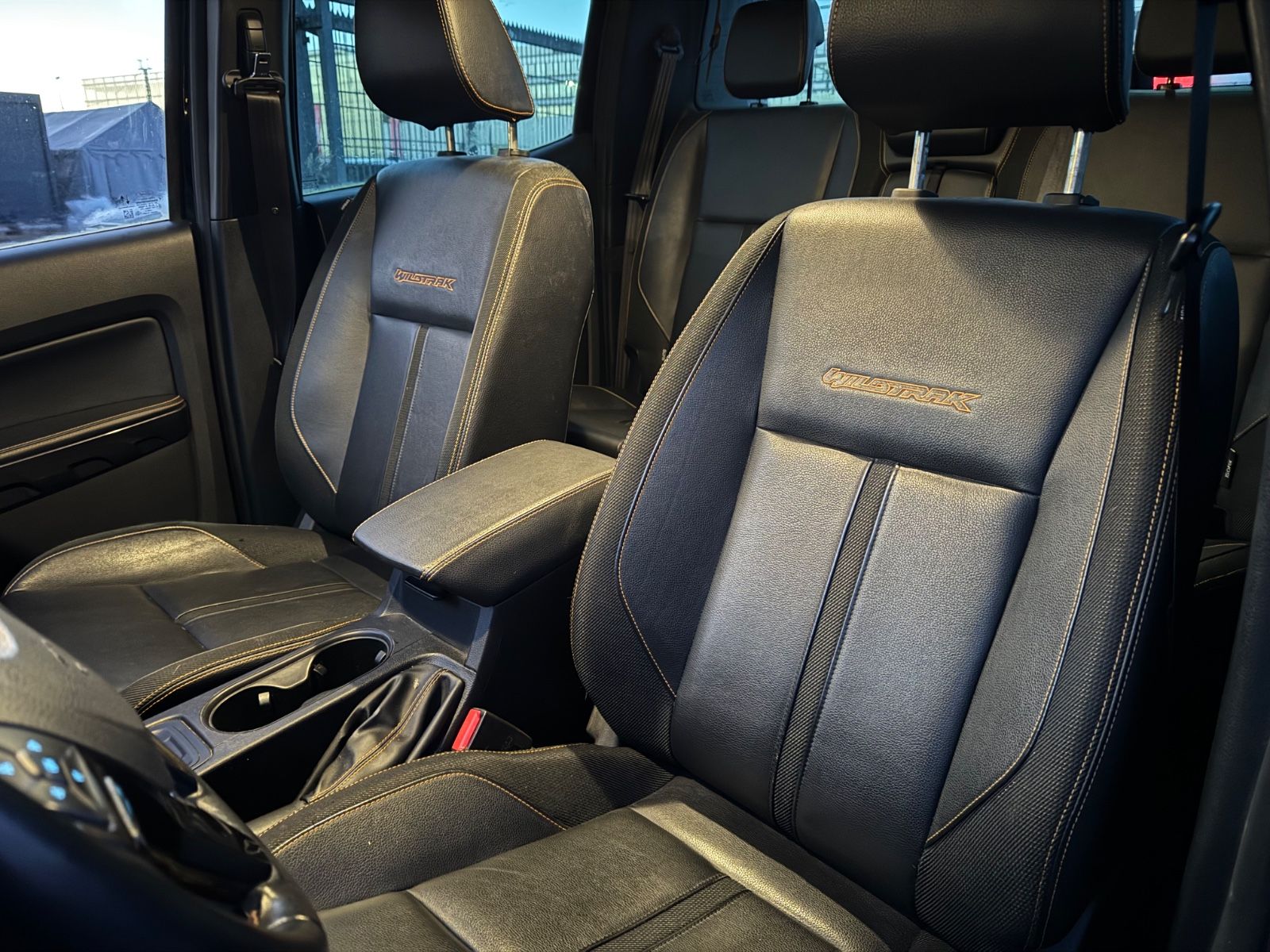 Fahrzeugabbildung Ford Ranger Wildtrak Doppelkabine 4x4*LEDER*ACC*SHZ