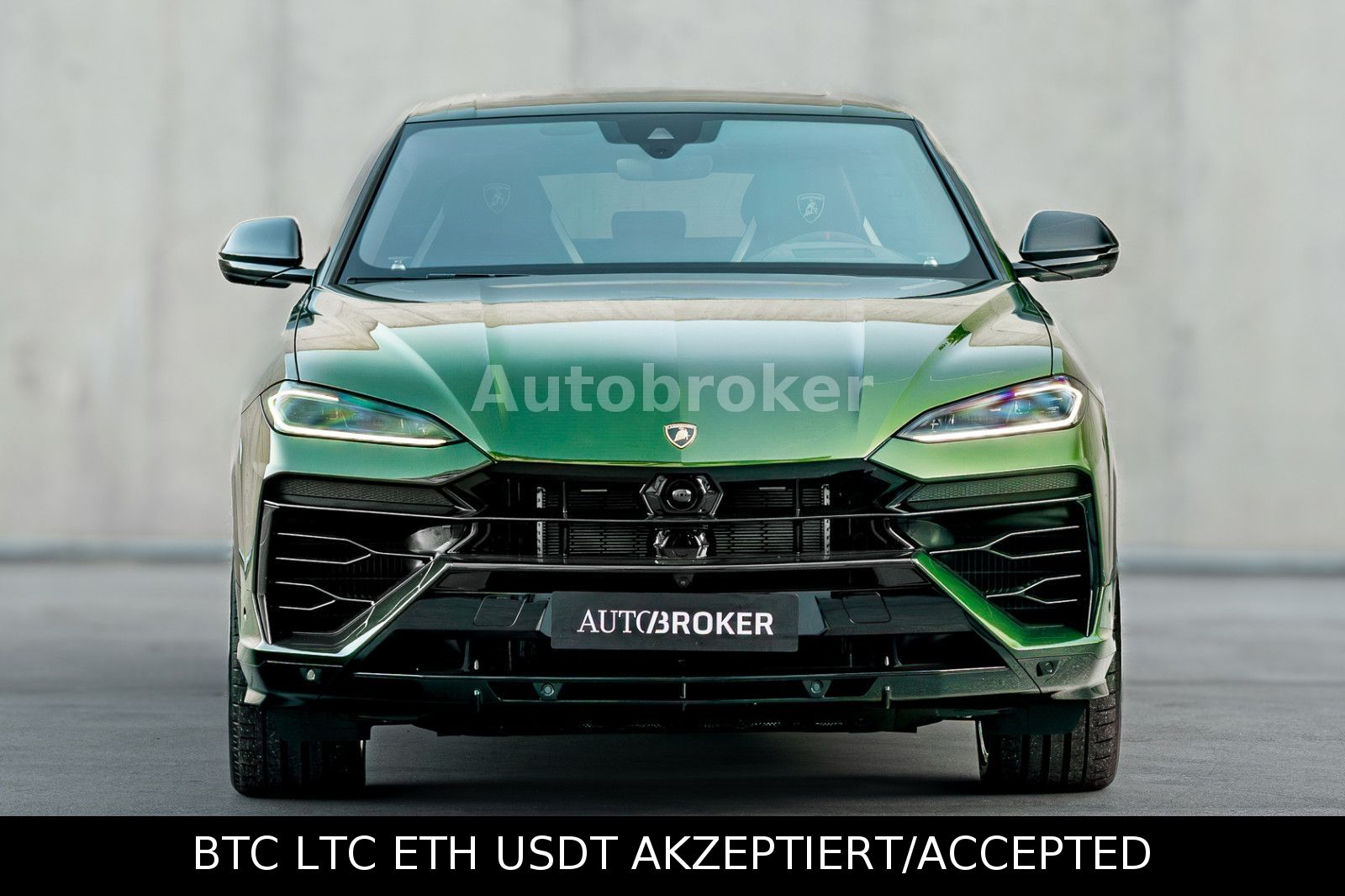 Lamborghini Urus buy