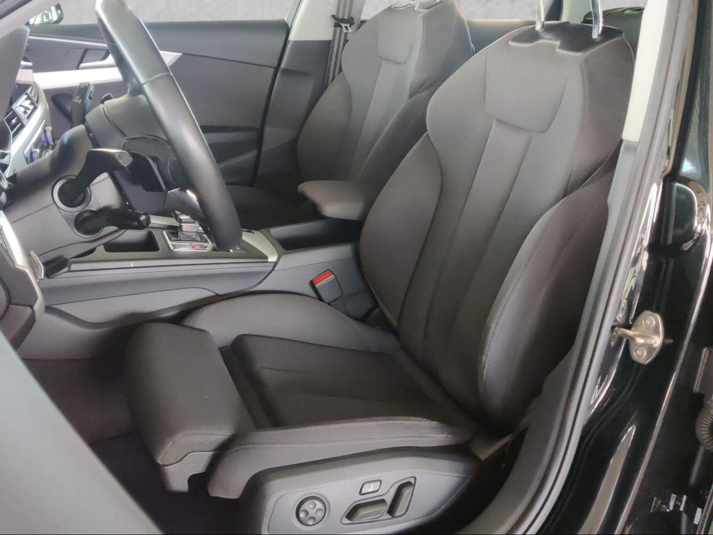 Audi A4 Avant Advanced 40 TDI quattro 150(204) kW(PS)