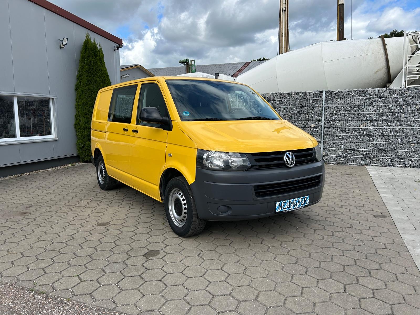 Volkswagen Transporter 2012 — photo 9
