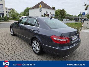 Mercedes E 200 - 5
