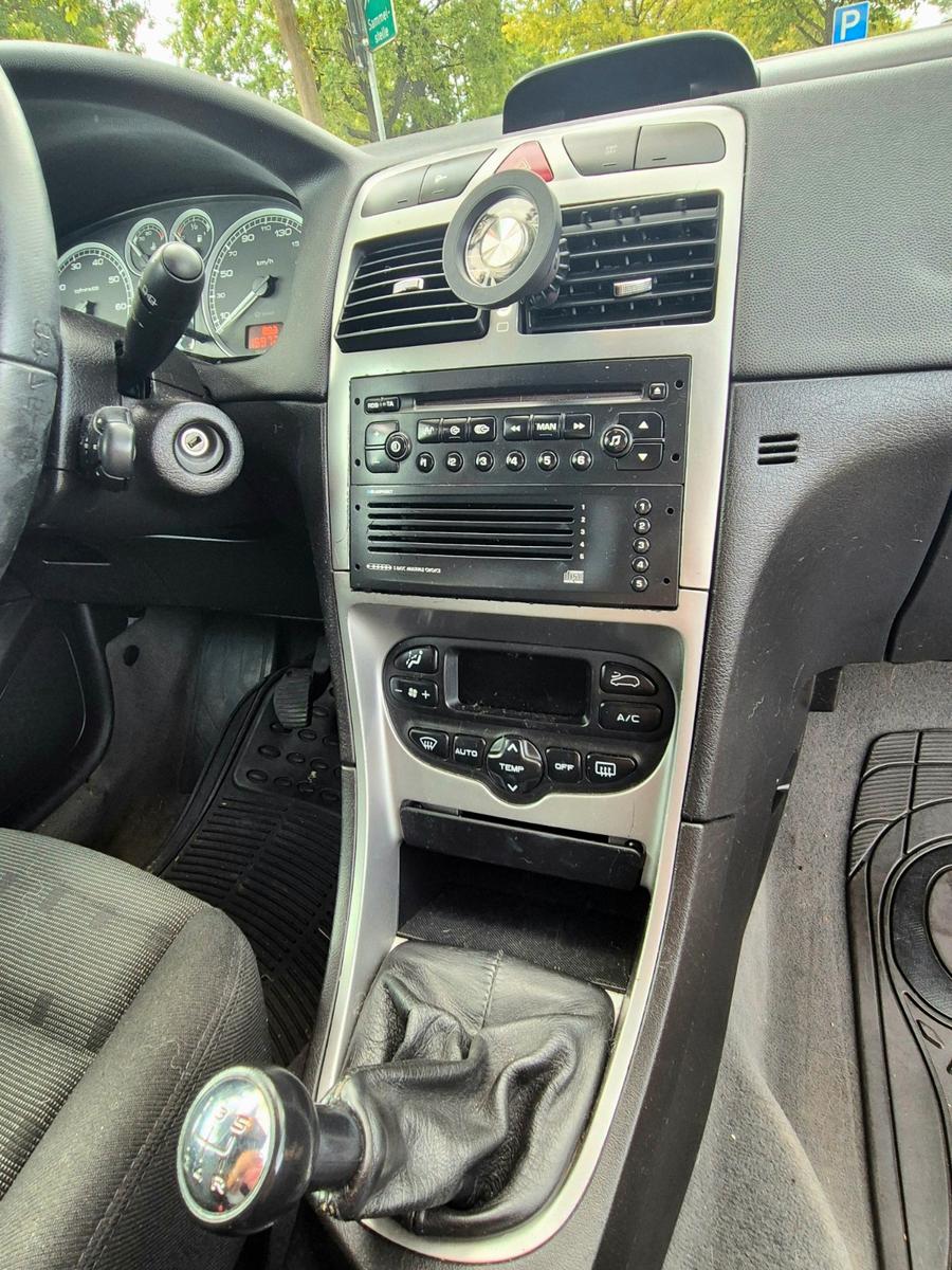 Peugeot 307 2004 — photo 7