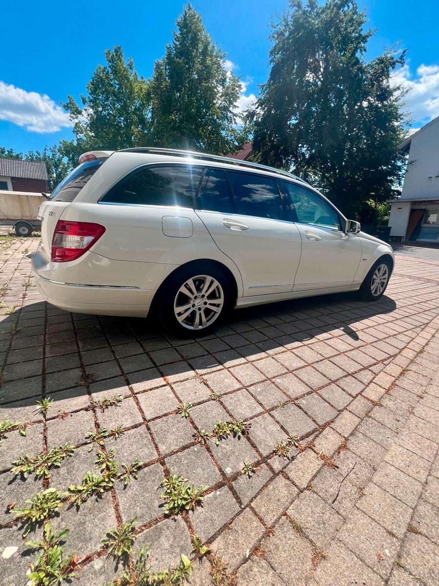 Mercedes-Benz C220 2011 — photo 6