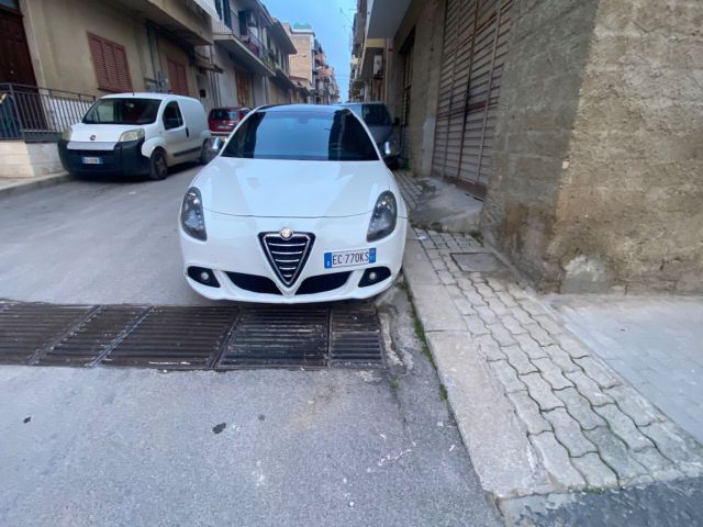 Alfa Romeo Giulietta 1750 TBi Quadrifoglio Verde